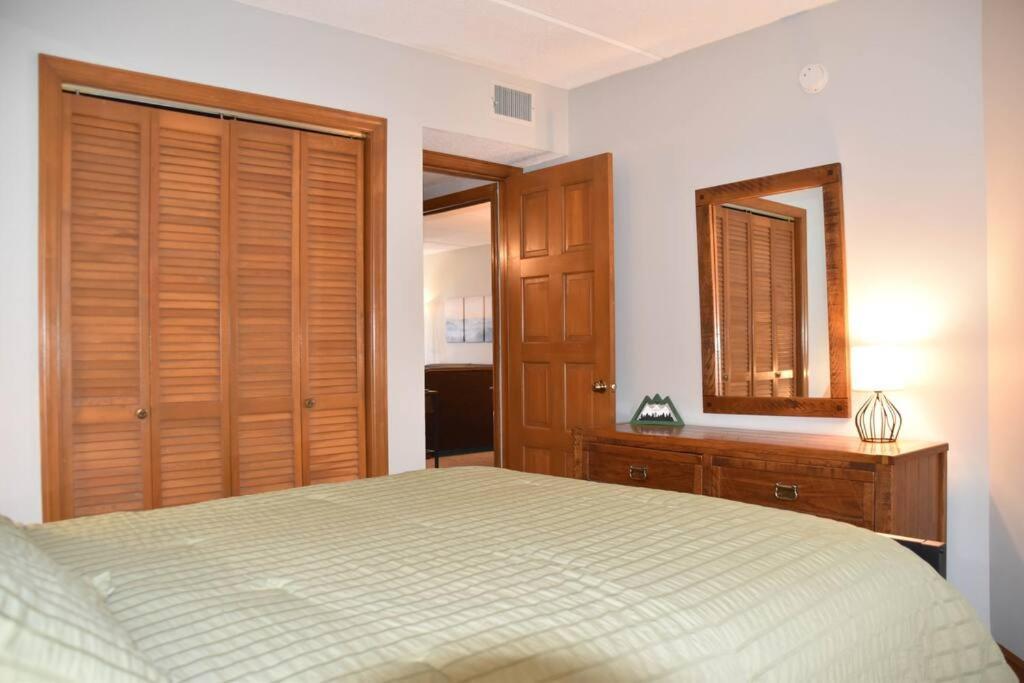 개틀린버그 Cozy Mountain Getaway! Mountain Views! 2 Bed, 2 Bath, Sleeps 6 아파트 외부 사진
