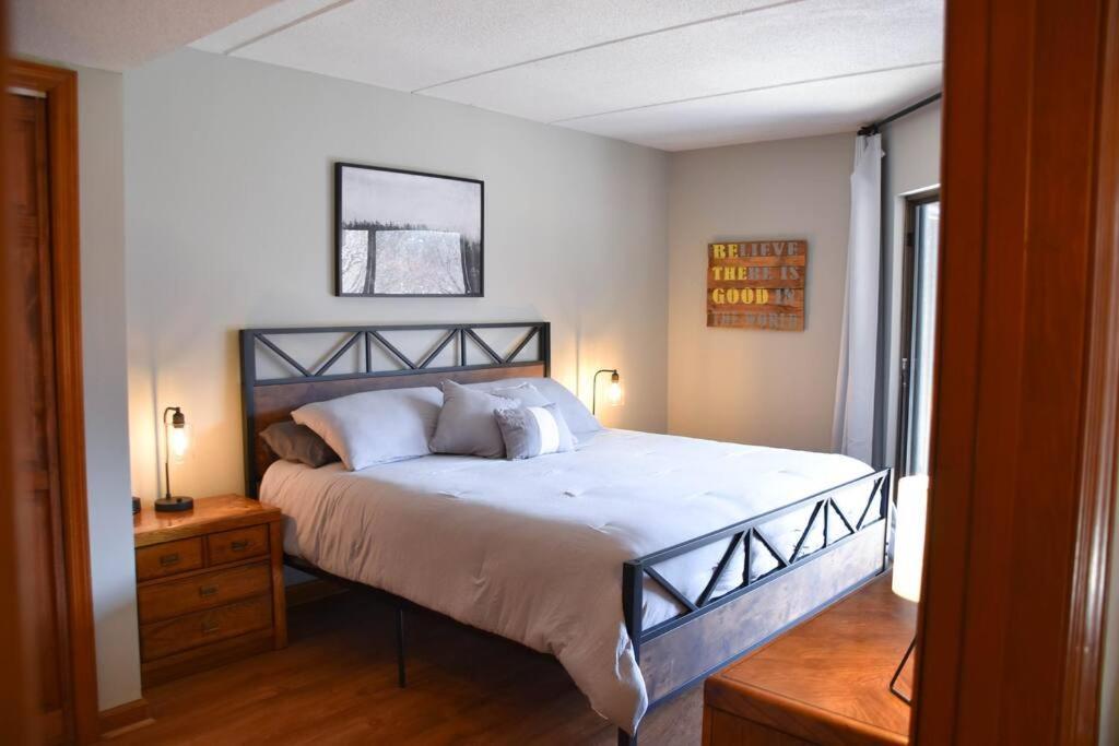 개틀린버그 Cozy Mountain Getaway! Mountain Views! 2 Bed, 2 Bath, Sleeps 6 아파트 외부 사진
