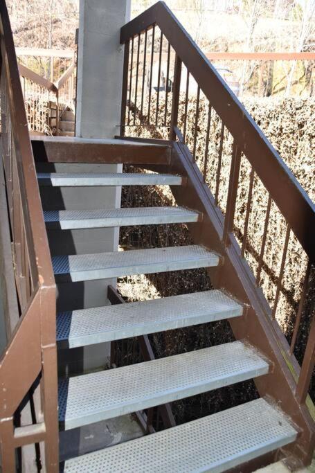 개틀린버그 Cozy Mountain Getaway! Mountain Views! 2 Bed, 2 Bath, Sleeps 6 아파트 외부 사진